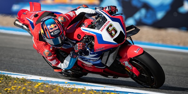 Bradl sfida Pedrosa e Savadori: wild card nella MotoGP di Spagna
