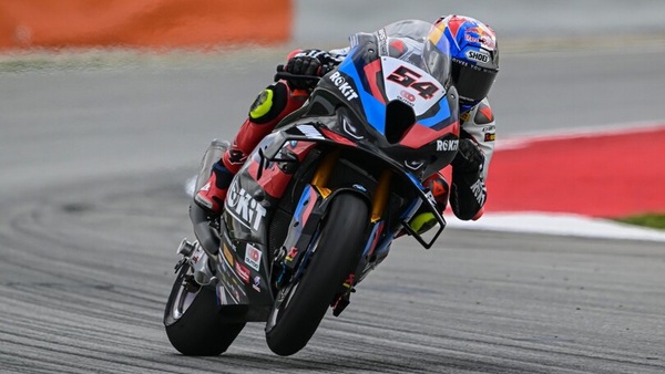 SBK Assen: Razgatlioglu svetta in FP1, Iannone 9°