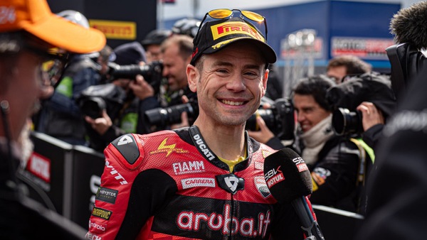 SBK Assen, Alvaro Bautista: "Il titolo mondiale sarà una lotta a tre"