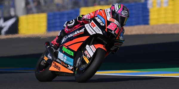 Moto2, risultati e tempi delle P1 al GP Le Mans: record della pista per Lopez