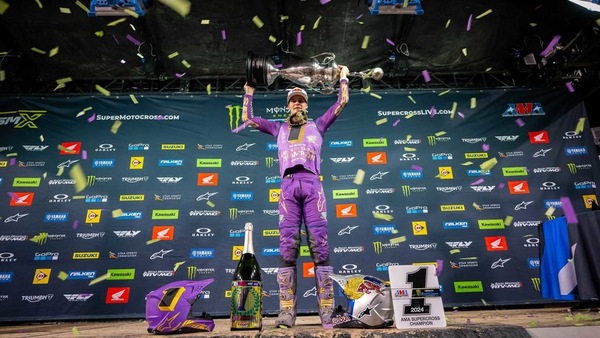 SX450: Lawrence d’America