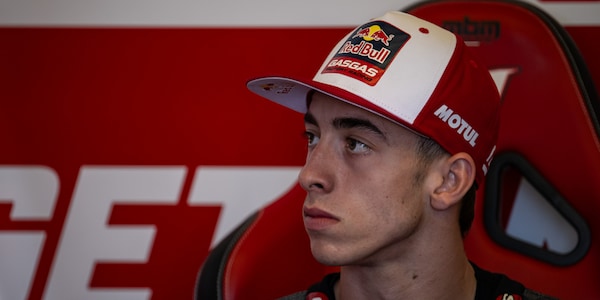 Acosta per la prima volta a terra: “Oggi avevo la moto per vincere”