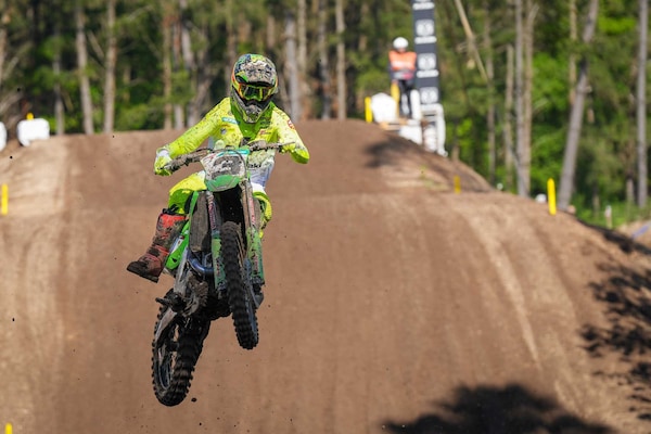 MXGP: miracolo di Febvre in qualifica