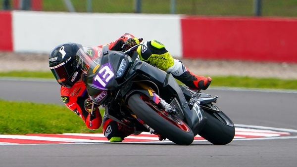 BSB, Sportbike: Colombi e l'Aprilia dominano (anche) a Donington Park