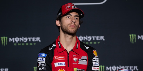 Bastianini difeso da Tardozzi: “Da Freddie Spencer non me l'aspettavo"