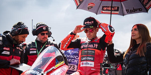 Bautista: "Che podio Misano con Lorenzo e Vale! Nel 2025? Finché mi diverto..."
