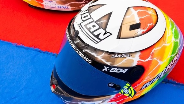 SBK Misano: casco speciale per Iannone, nel segno dell'uguaglianza
