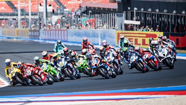 Razgatlioglu mattatore, Petrucci eroico: Superbike, le pagelle di Misano