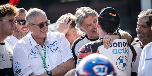 SBK, il team Bonovo BMW lascia a fine stagione