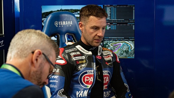 Rea alle corde: "E' una merda, difficile non iniziare a dubitare di me stesso"