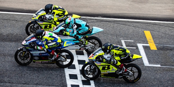 CIV, al Mugello lo show è nella PreMoto3! Ruda e Fina vincono in Moto3 e Supersport 300