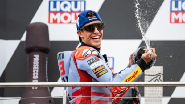 MotoGP, Marc Marquez più forte del dolore al Sachsenring