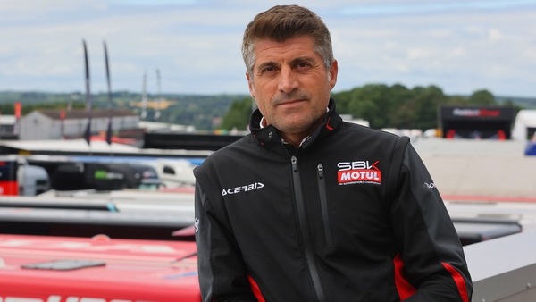 SBK, Lavilla: "Aprilia vuole le Stock, ma vende una moto fuori cilindrata"