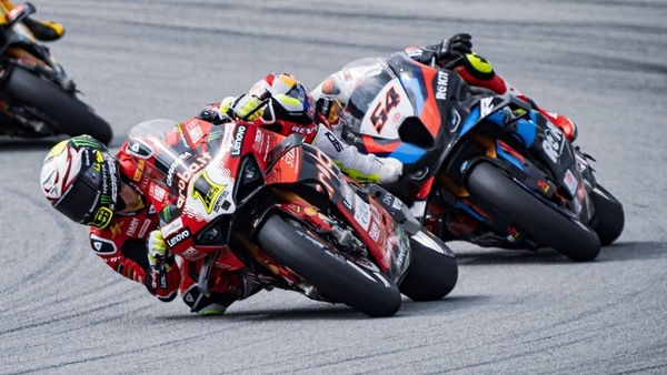Bautista e l’analogia con il 2019, BMW in vetta dopo 4000 giorni: le statistiche SBK a metà stagione