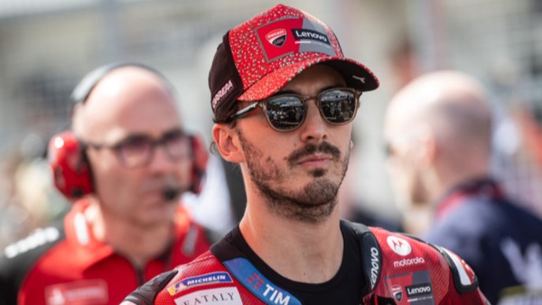 MotoGP, Bagnaia è sicuro: "Il mio punto forte è la mente, i giochetti psicologici di Marquez non serviranno"