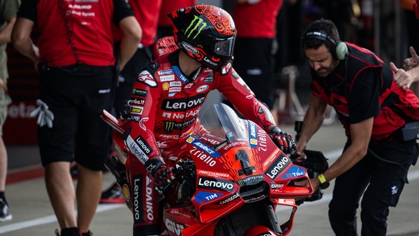 MotoGP Silverstone, Bagnaia commenta gli avversari in qualifica: "Situazione ridicola"