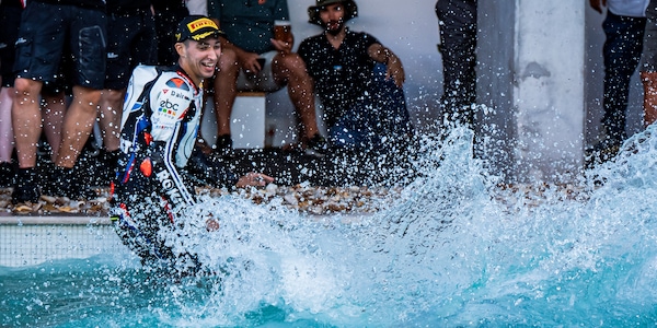 SBK Portimao, Razgatlioglu: “Aspetto Bautista, mi diverto a battagliare con lui”