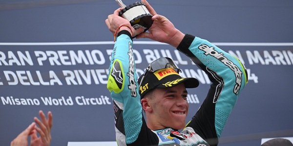 Moto3, GP Misano i risultati: magia di Piqueras che vince su Holgado, sesto Alonso