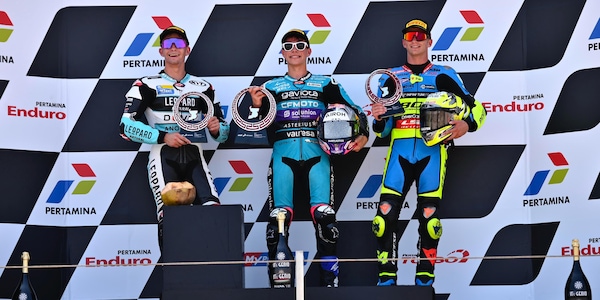 Moto3, GP Indonesia risultati: Alonso trionfa, Lunetta scatenato quinto