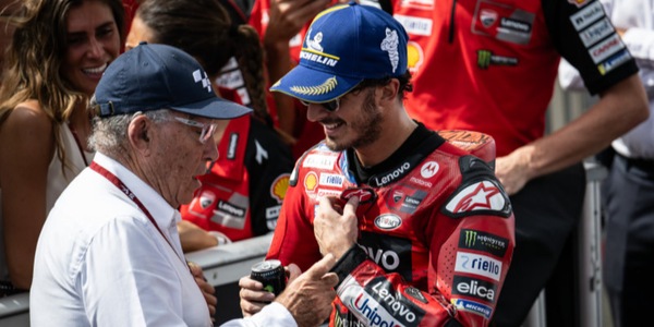 MotoGP, Ezpeleta: "Valentino Rossi? Positivo che Marc non abbia commentato le sue dichiarazioni"