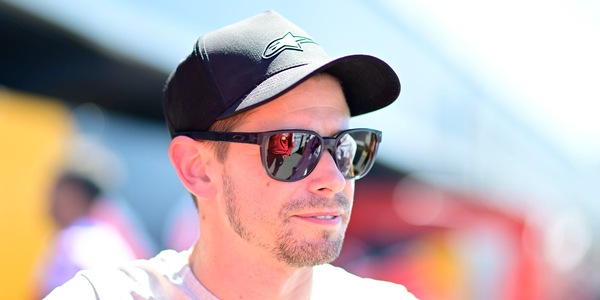 MotoGP, Stoner: "Incidente Bezzecchi-Vinales? Colpa dell'aerodinamica"