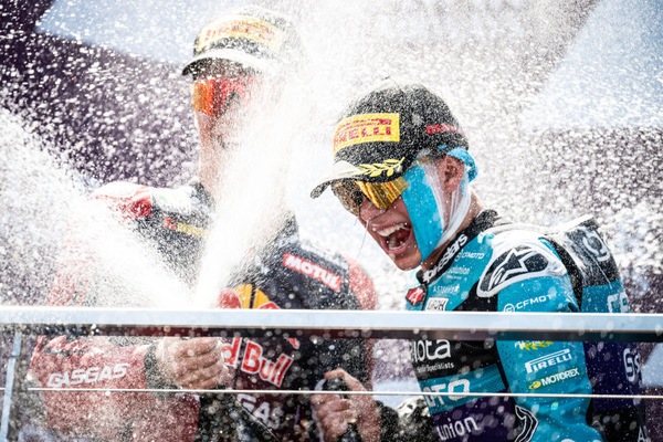 Moto3, David Alonso come Valentino Rossi?