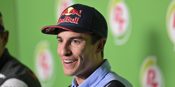 MotoGP, Marquez: “Anche nel 2015 ero tra due rivali ma io do sempre il 100%”