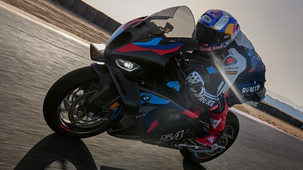 BMW, nuova M 1000 RR: tante novità per bissare il titolo SBK
