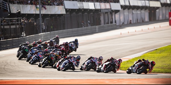 Ufficiale: cancellato il GP di Valencia, MotoGP in cerca di una tappa alternativa