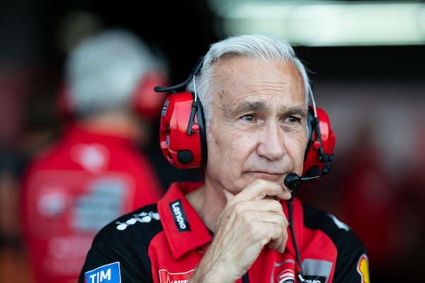 GP Malesia, Tardozzi: “Il duello tra Bagnaia e Martin è la risposta a chi dice che in MotoGP non si sorpassa”
