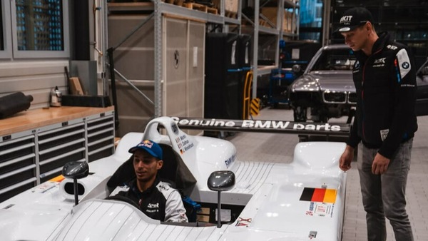 SBK, Toprak si scalda con la BMW V12 LMR