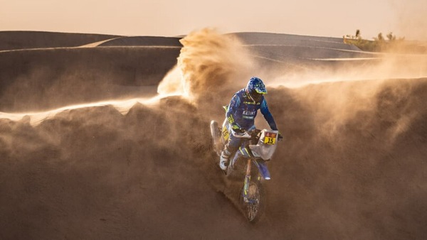 Dakar 2025: Santolino porta la Sherco al successo della terza tappa, Sanders resta leader