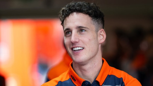 MotoGP, Pol Espargarò elogia Marquez: "E' il migliore, essenziale per il nostro sport"