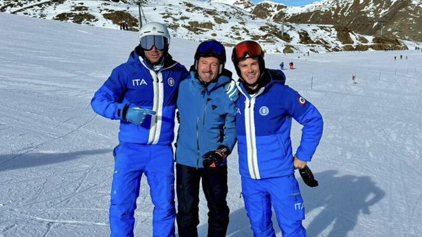 Il nuovo obiettivo raggiunto da Max Biaggi: dalla pista di asfalto a quella... da sci!