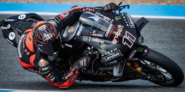 SBK: Bulega e i suoi fratelli all'assalto di Razgatlioglu