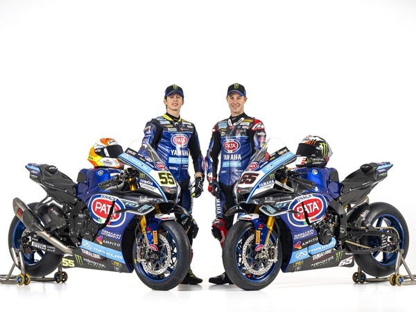 SBK, Yamaha presenta le R1 di Rea e Locatelli: le foto