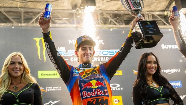 La reazione: KTM fa incetta di vittorie