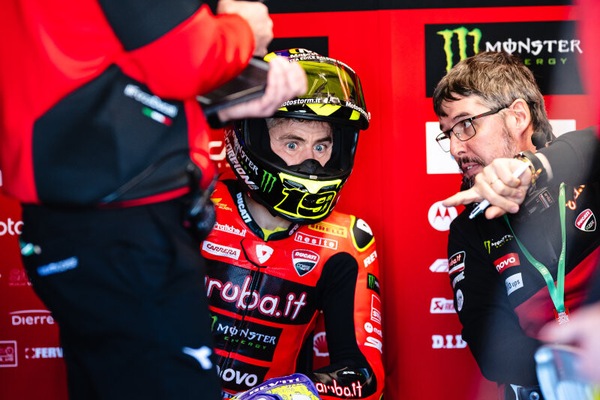 SBK, Bautista: “Test positivo, ma non mi pongo un obiettivo di risultato"