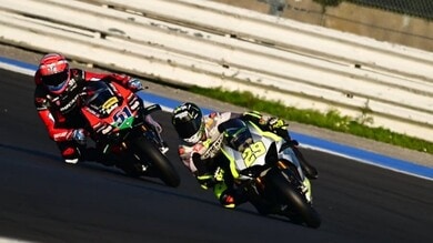 SBK: Andrea Iannone e Michele Pirro in azione a Misano