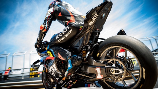 SBK a Portimao per 2 giorni di test: Toprak cerca risposte, debutto per Fernandez