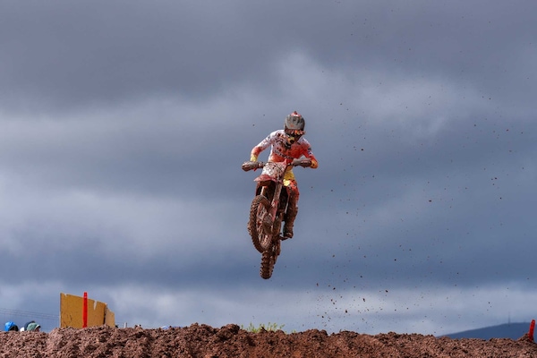 MXGP: inferno di fango