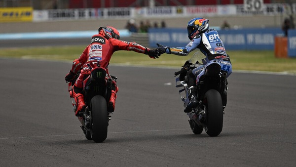 M. Marquez: “E' sempre difficile sorpassare, ma con mio fratello lo è di più”