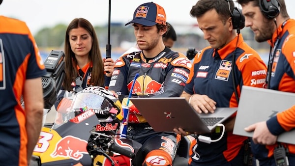 Mai così male in MotoGP: Bastianini "scappi" da KTM o continui?