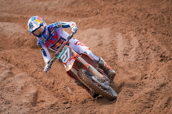 MX2: Langenfelder si prende la qualifica a Riola