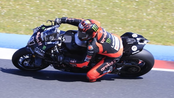 SBK, Bulega affila le armi: giornata di allenamento a Misano con un occhio sul futuro