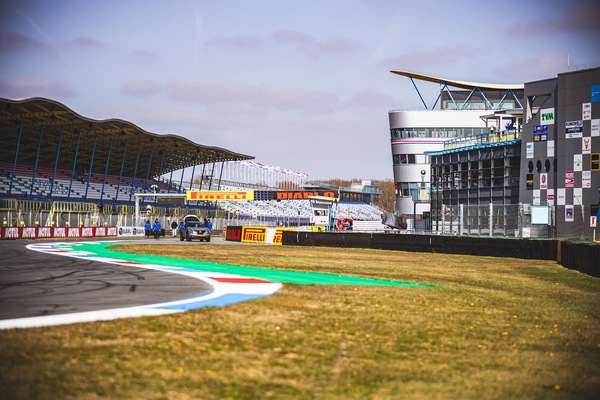 SBK LIVE: segui le FP ad Assen, comincia la lotta tra Bulega e Razgatlioglu