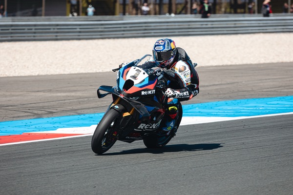 SBK Assen, Razgatlioglu mastica amaro: “Ad un certo punto ho pensato anche a rientrare ai box”