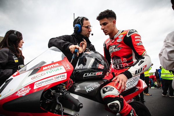 Moto3: Bertelle ancora in ospedale, Vicente Perez Selfa il suo sostituto