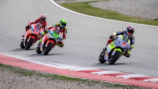 MotoE: italiani protagonisti nei test di Barcellona, con Ferrari al top