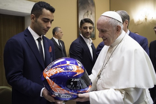 Morte Papa Francesco, tutti i piloti che ha incontrato: FOTO